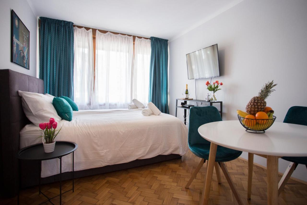 Studio Apartment Zen City Centre สปลิท ภายนอก รูปภาพ