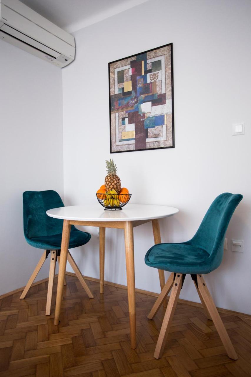 Studio Apartment Zen City Centre สปลิท ภายนอก รูปภาพ